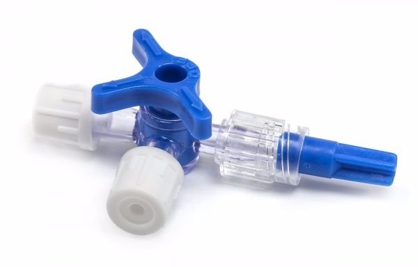 Llave de tres vías